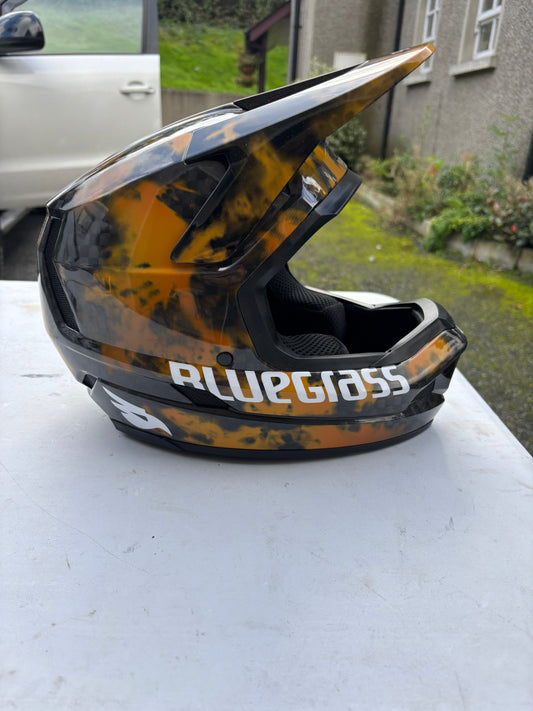 Bluegrass Legit Carbon Helmet – Alt Colourway (M)