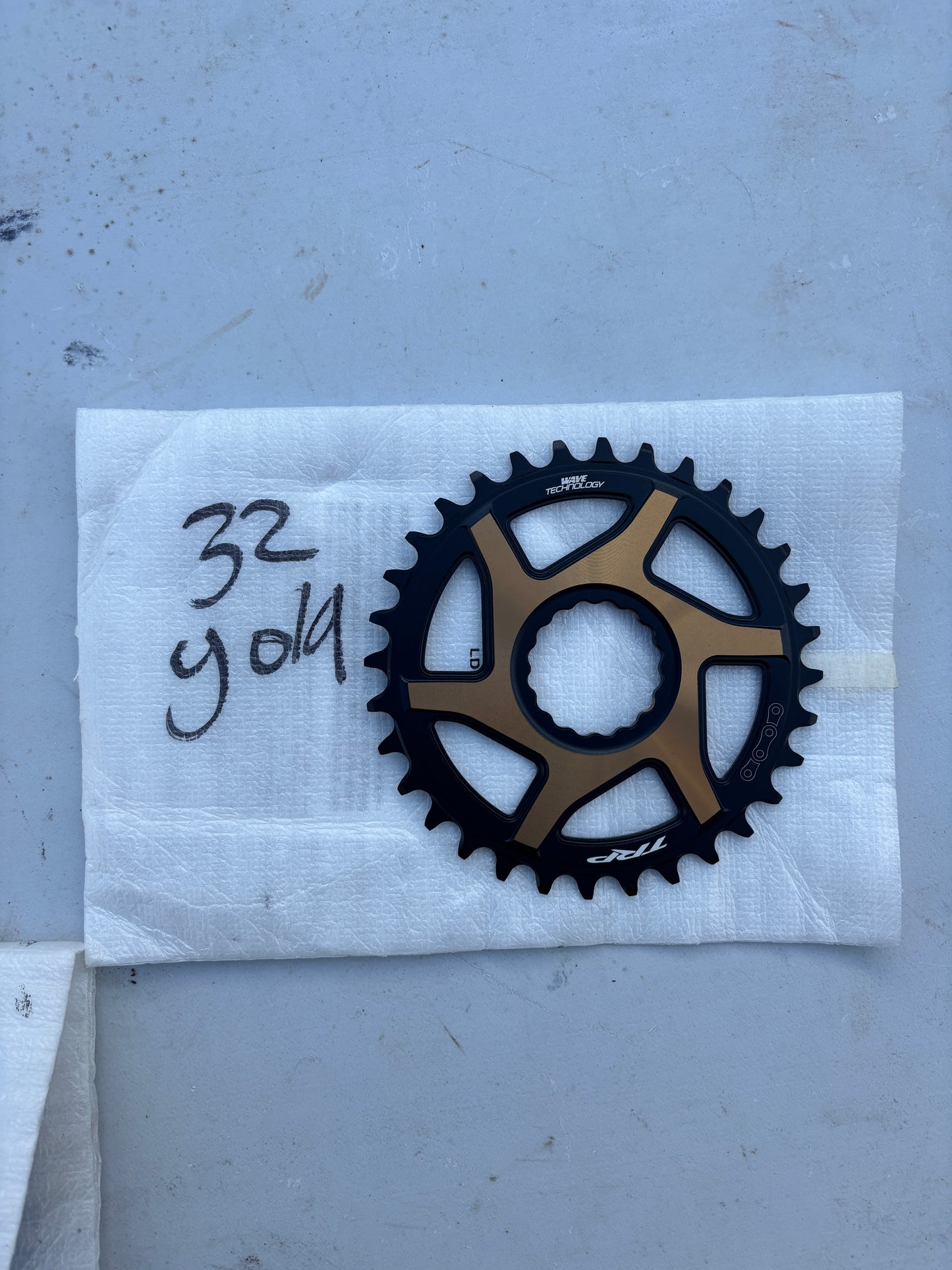 TRP Chainring – 32T 3mm Offset (Gold, NEW)